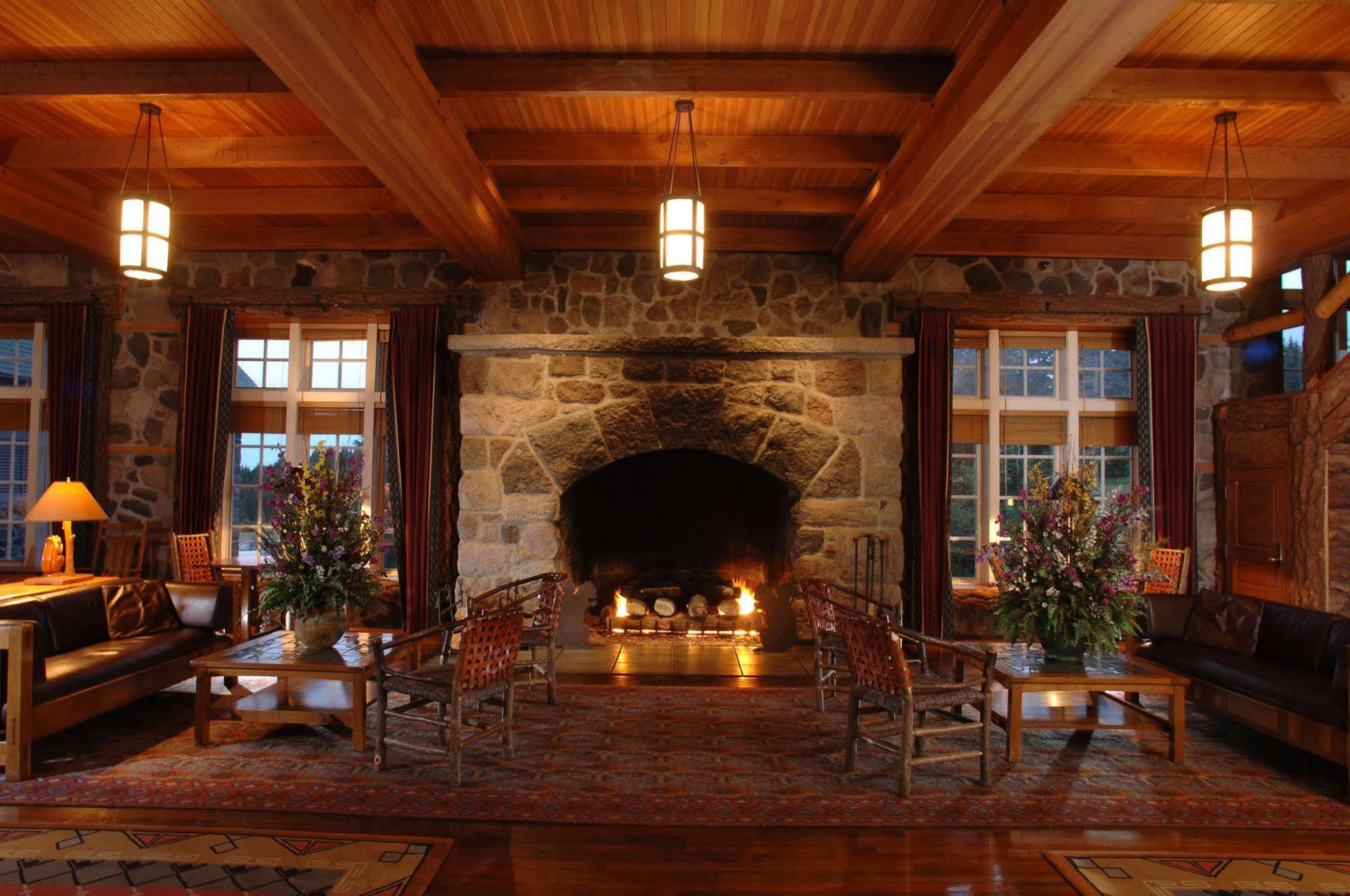 Crater Lake Lodge Чемулт Экстерьер фото